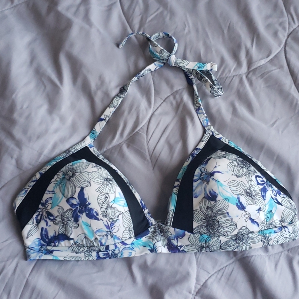 Bikini top